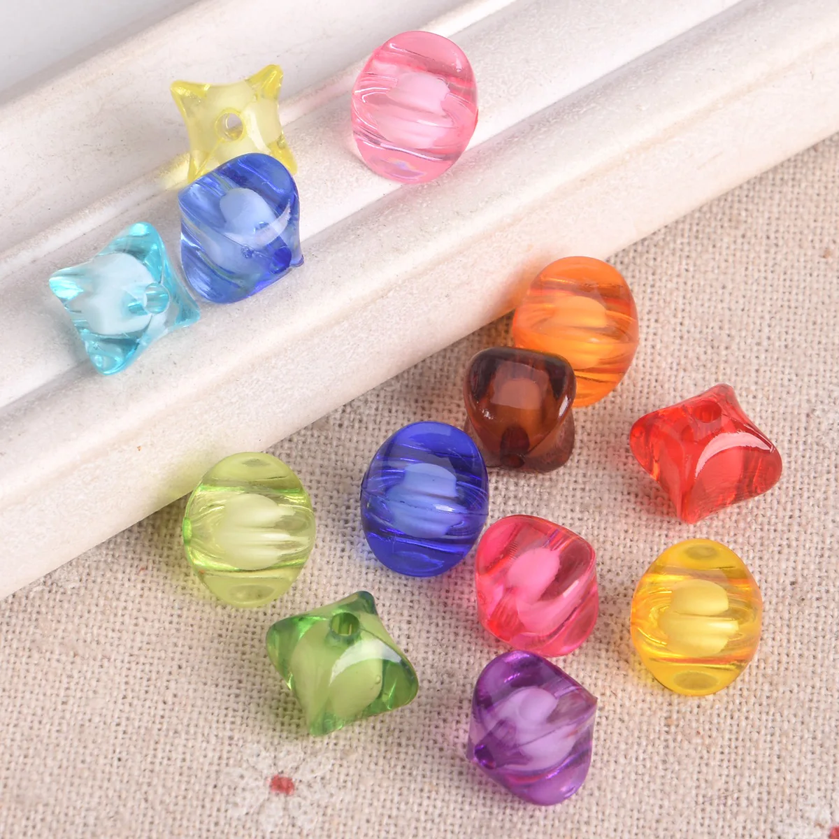 50pcs Round Tetragon Colorful Acrylic Plastic Loose Beads Wholesale lot Crafts Findings for DIY Jewelry Making