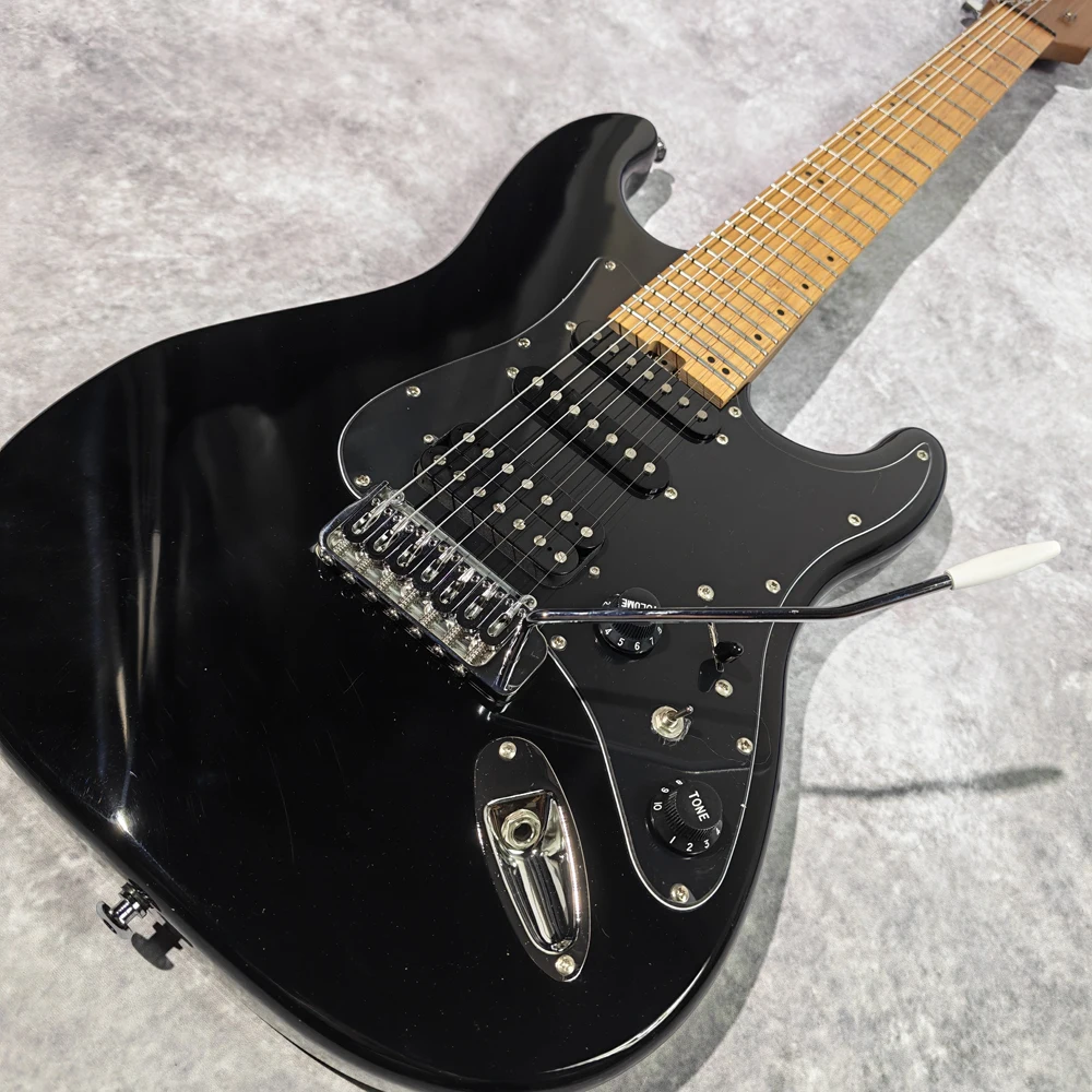 7-string high-quality electric guitar; maple neck; tailpiece fine tuners; brass heavy-duty bridge; 9-tone circuit