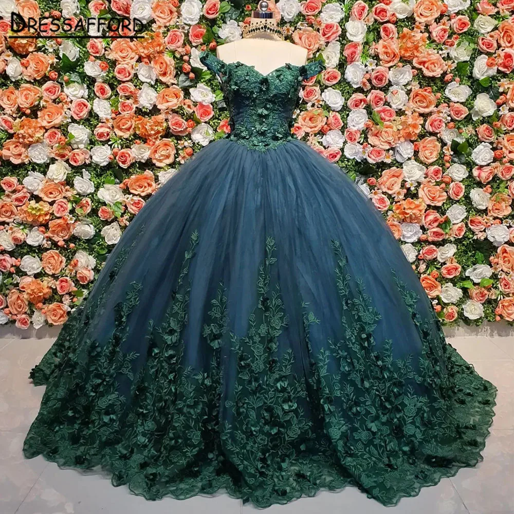 

Emerald Green Ball Gown Quinceanera Dresses Appliques Beading Crystals Off Shoulder Sweet 16 Dress Vestido De 15 Anos Lace-Up