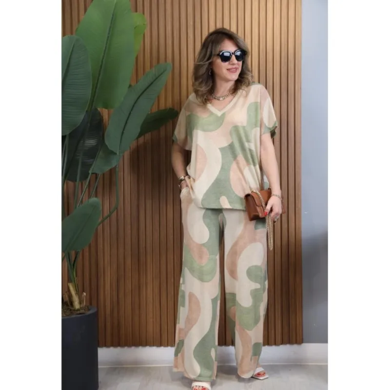 Women's Two Piece Suit Summer Print Loose Long Pants Sets Fashion Casual Short Sleeves T Shirt Wide Legs Trousers 2 Piece Sets