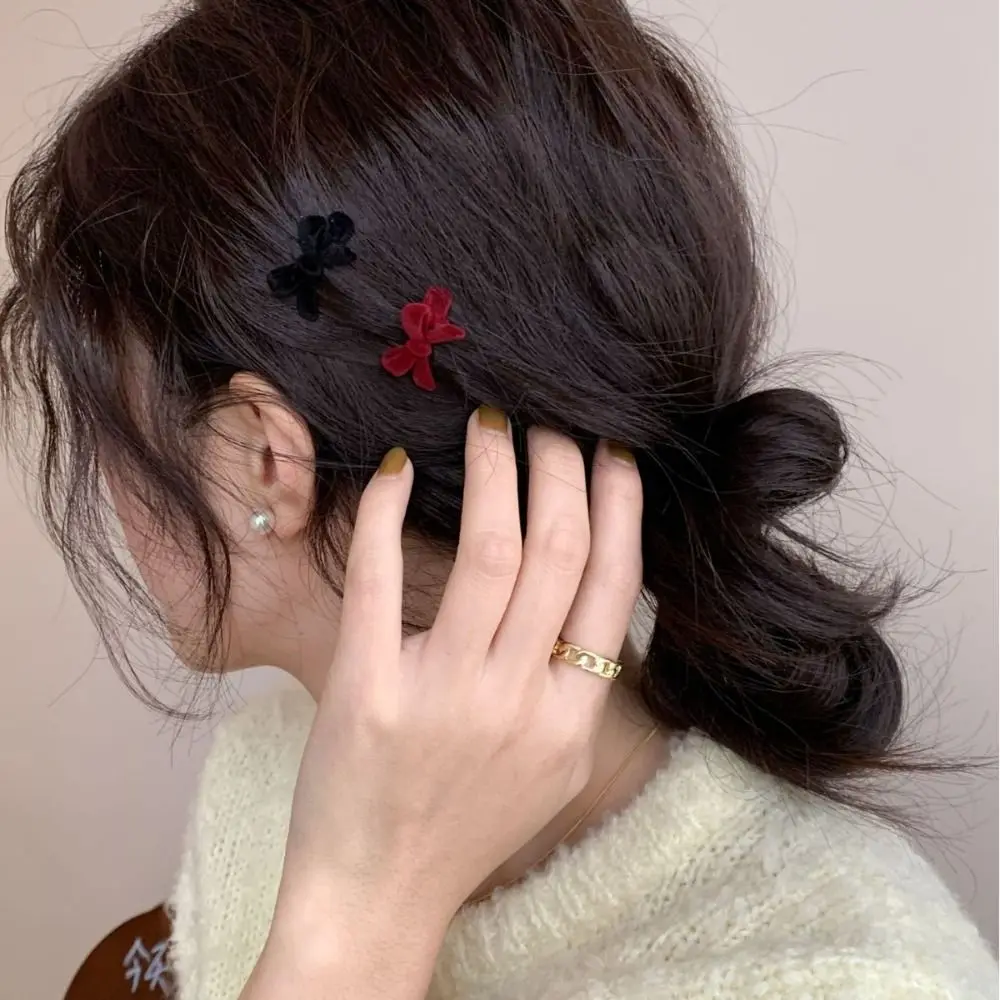 Moda Donna Fiocco Copricapo Fiocco Forcina in velluto Accessori per capelli dolci Strumenti per lo styling dei capelli Fermagli per capelli Bowknot Mini forcine
