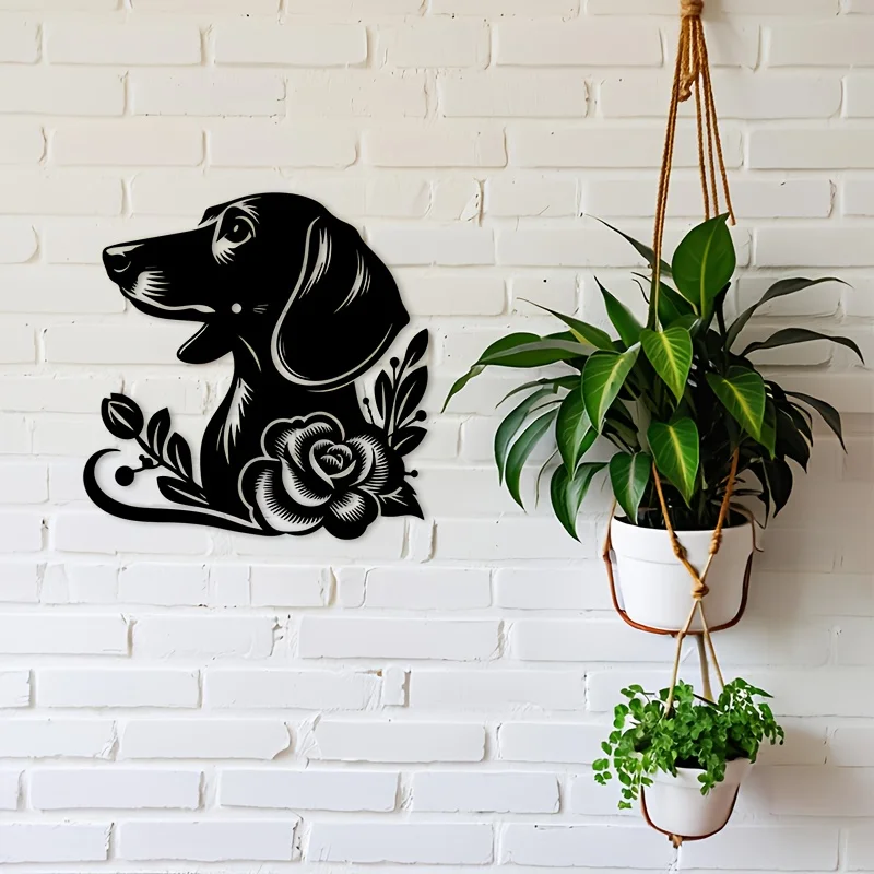 

2D плоское металлическое настенное панно (1 шт.) с изображением таксы в силуэте.