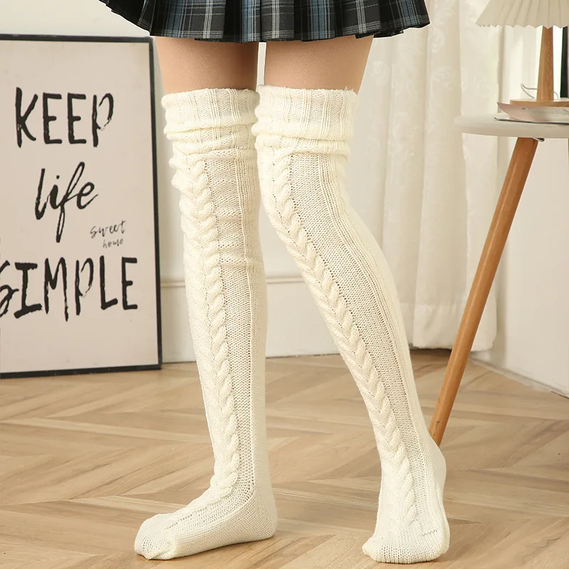 

New solid-color long stockings - Women's knitted wool knee-high socks - High-topped leg stockings