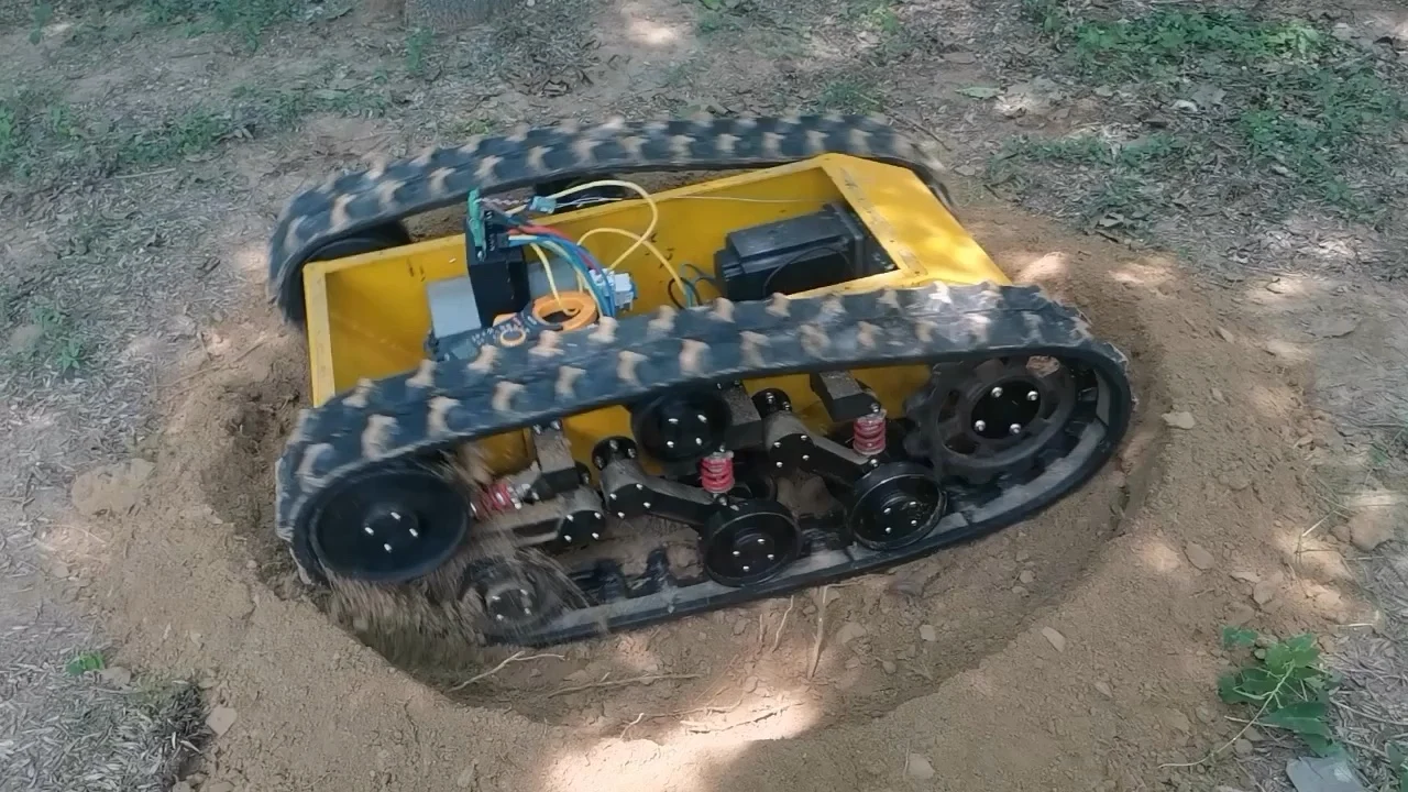 Rubber track chassis for all terrain robot agricultural machinery