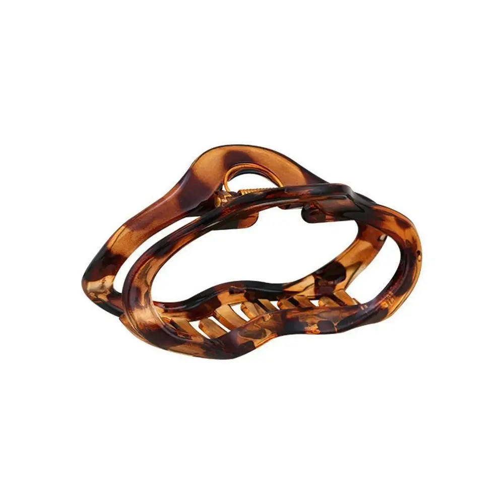Shark Clip Large Grab Clip Amber Hair Clip Plastic Hair Claw Korean Style Headwear Wave Line Hair Clip Female Hair Accessories