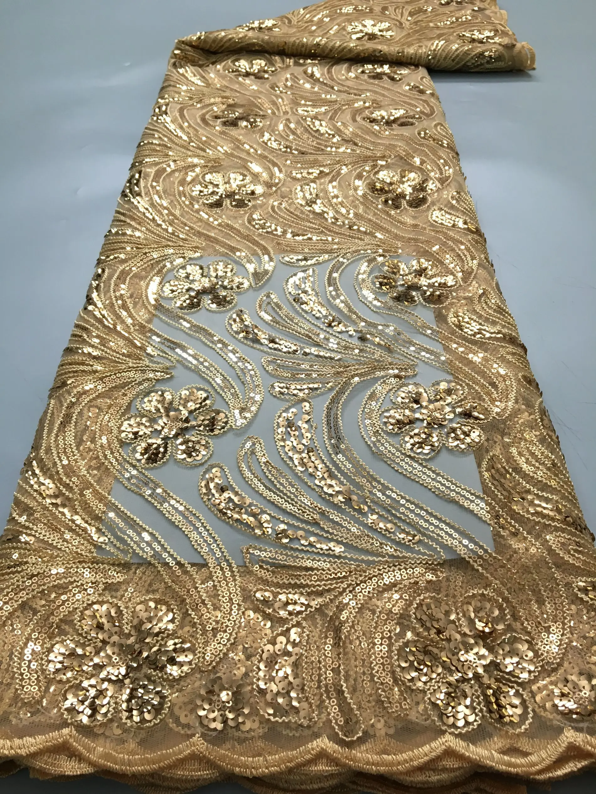 Gold French Mesh Lace Fabric 5Yard Luxury 2024 African Sequined Lace Fabric High Quality Nigerian Bride Wedding Dress for Women