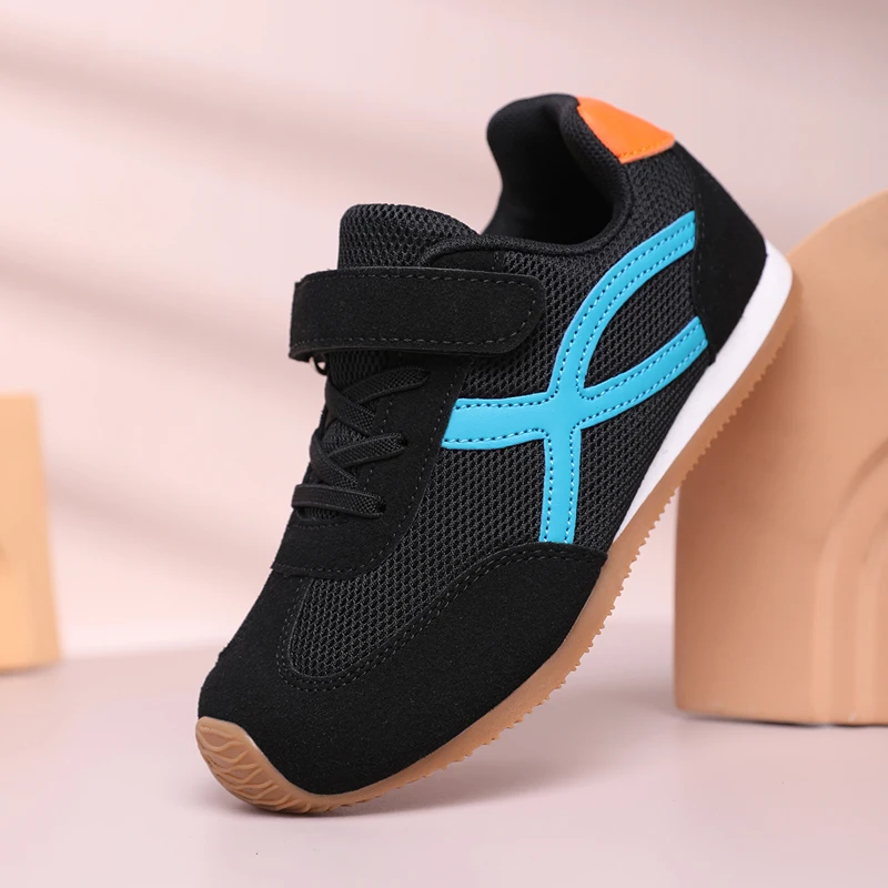Kinder-Sneaker im Retro-Stil, atmungsaktive Mesh-Sportschuhe für den Frühling, rutschfeste, weiche Sohle, leichte Freizeitschuhe für Jungen und Mädchen – Detail 6