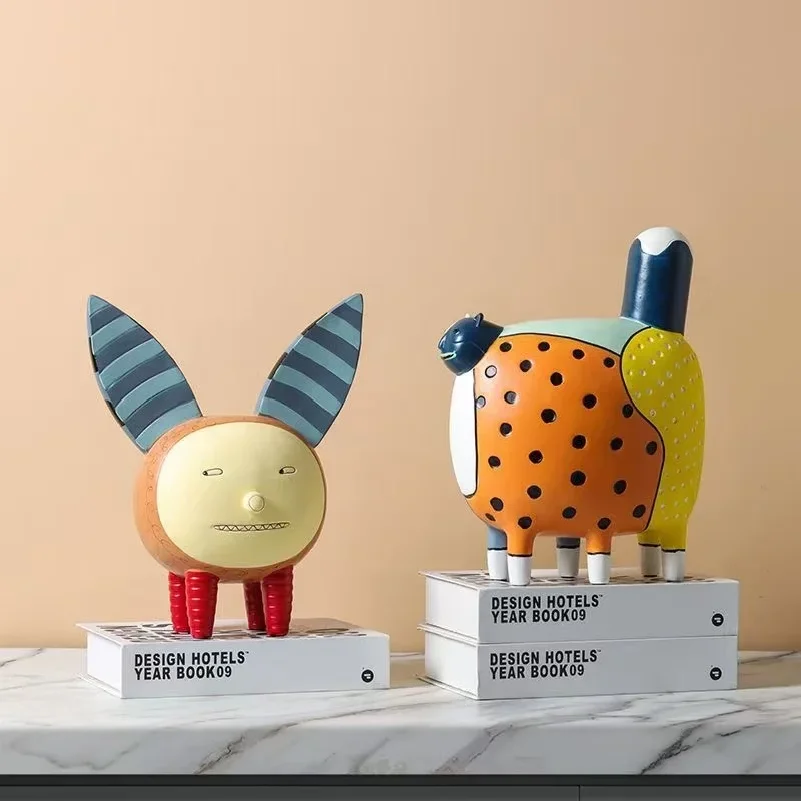 

Cartoon Cat Ornament Children's Room TV cabinet Decoration Resin Painted Abstract Color Sculpture Animal Figure