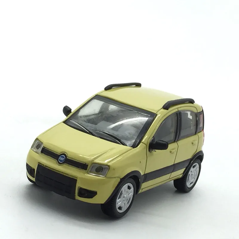 1: 43 alloy mini FIAT PANDA car models,simulation car model decorations,children\'s toy gifts,wholesale