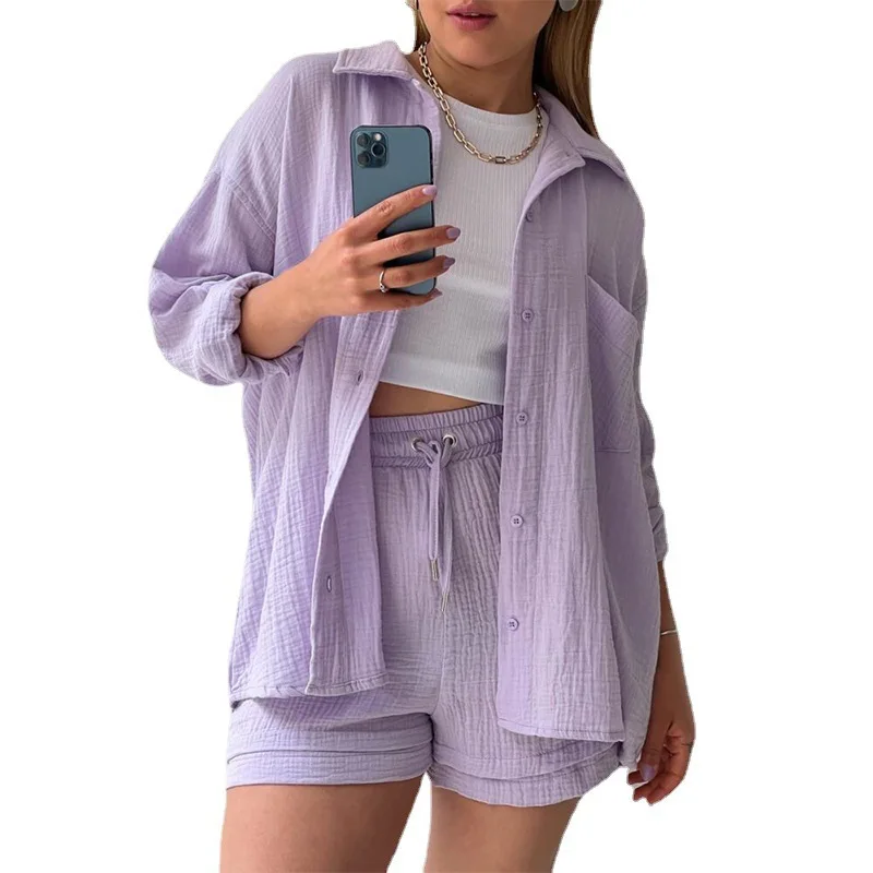 

Women's two-piece wrinkled fabric lapel long sleeved shirt, high waisted drawstring shorts, oversized fashionable casual set