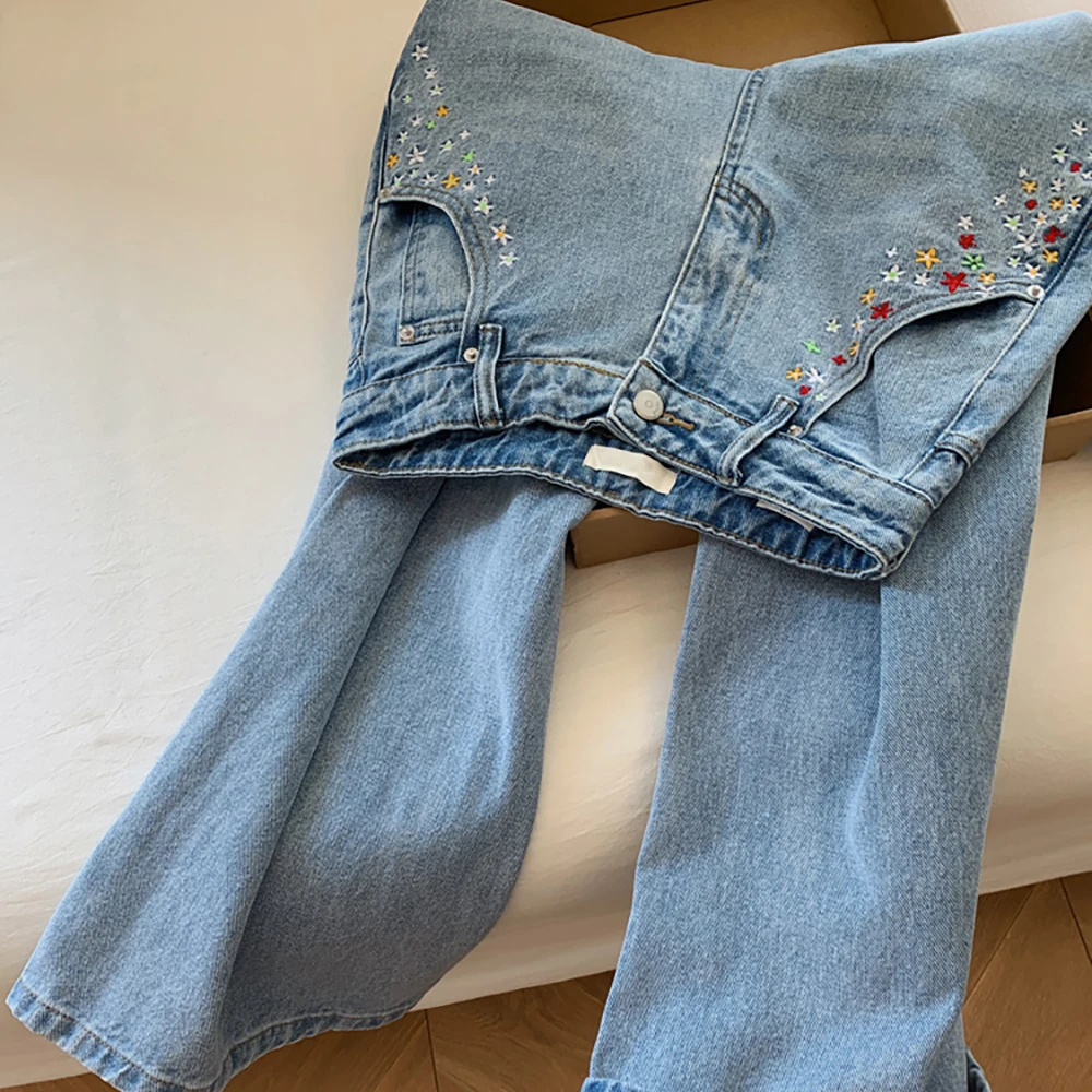 

Шикарные широкие джинсы с цветочной вышивкой для женщин, новинка 2023 года, модные прямые свободные брюки с высокой талией, женские узкие джинсовые брюки
