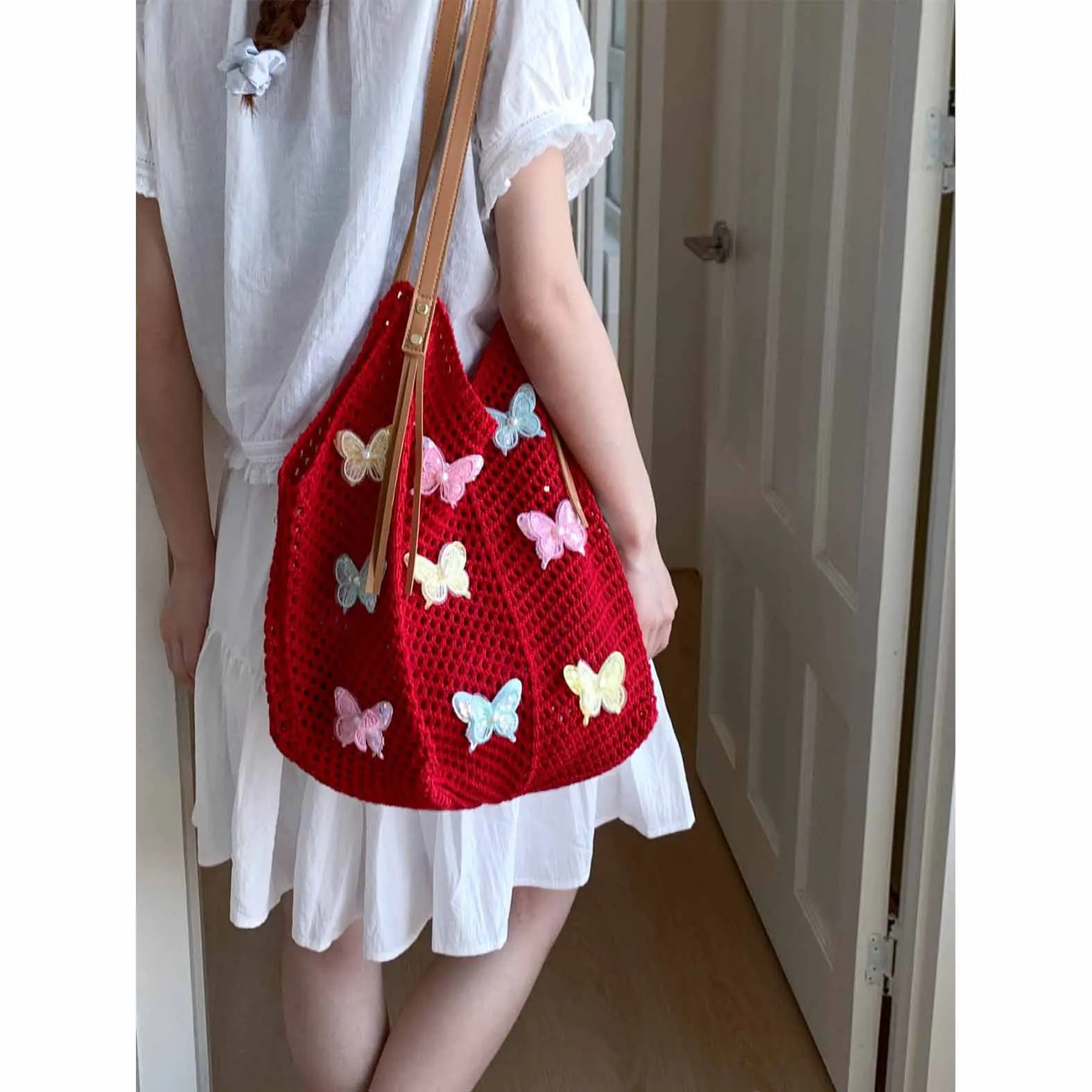 

Lazy style knitted bag women's 2025 new popular fashion vacation shoulder bag large capacity commuter tote bag