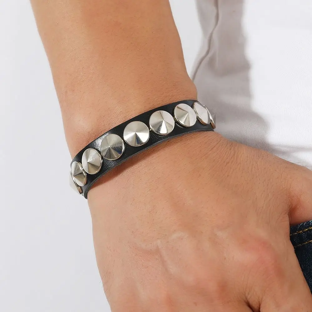 Hip Hop Round-point rivet Street Punk Leather Bracelets Punk Gothic Bangle Bracelet Adjustable Studded Bracelet Unisex