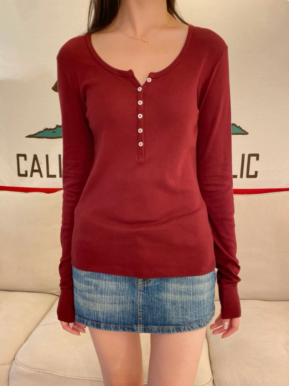 Sechs Tasten Burgund Langarm T-shirt Frau Herbst Oansatz Baumwolle Dünnes T-shirt Vintage Streetwear Solide Einfache Grund T Tops – Detail 10