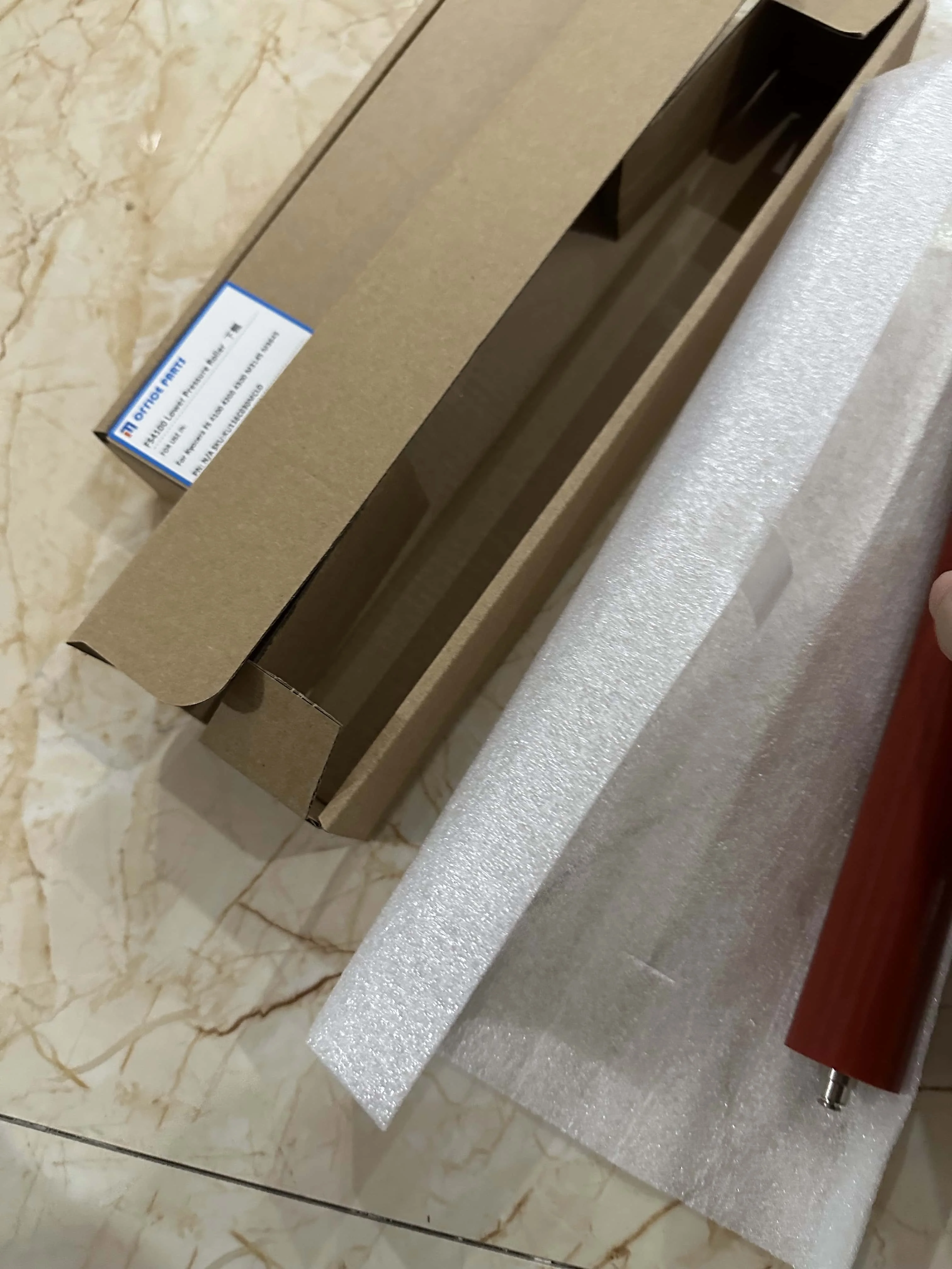 

1 нижний прижимной ролик фьюзера для Kyocera FS 4100 4200 4300 M3145 M3645 M3655 M3660 M3550 M3560 M3860 M6030 M6530 M6035 M6535