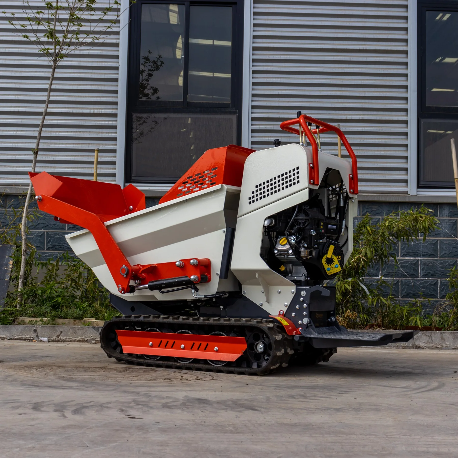 Mini Rubber Track Carrier Crawler Transporter Dumper For Sale