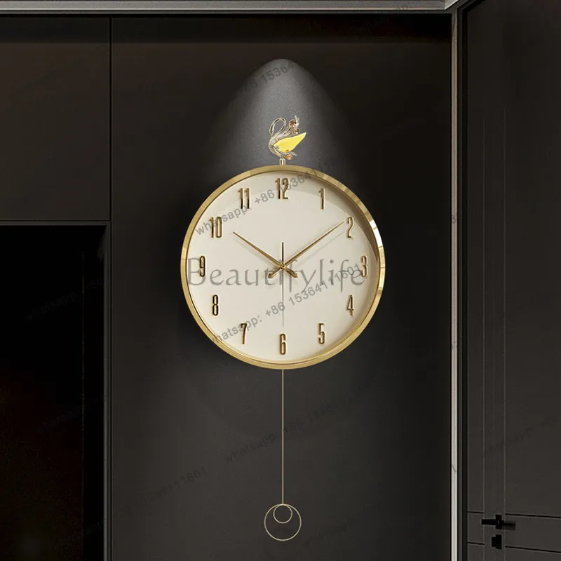 Modern simple and fashionable atmospheric clock wall hanging creative home light luxury living room decoration wall clock