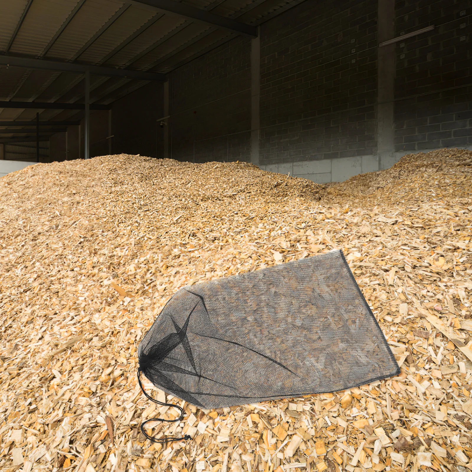 

Leaf Shredding Machine Bag Heavy Duty Mesh Material Drawstring Closure Compatible with Most Chippers Foldable