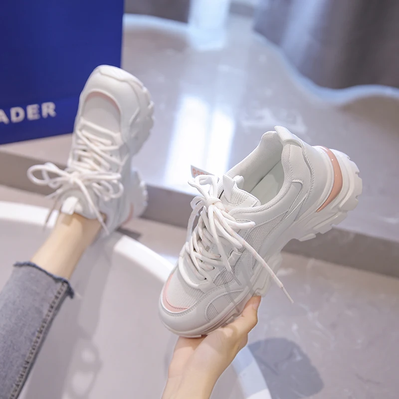 Woman Tennis Shoes Fashion Tenis Feminino Lace-Up White Sport Shoes Female Sneakers Light Breathable Women Flats Outdoor Shoes