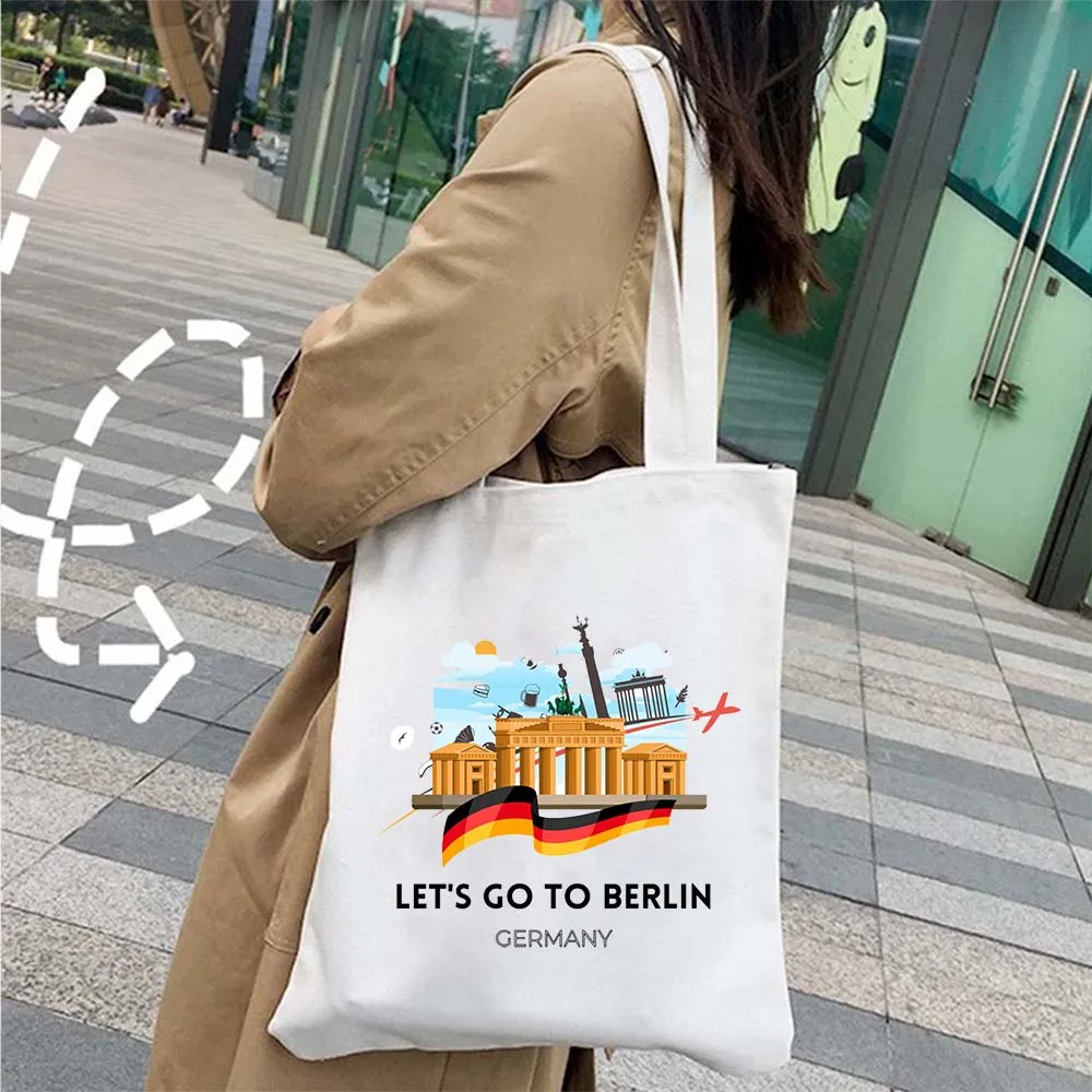 Berlino monaco germania mappa Love Heart Flag Coat of Arms Marienplatz Bavaria German Girl punti di riferimento Canvas Tote Bag Fashion Handbag