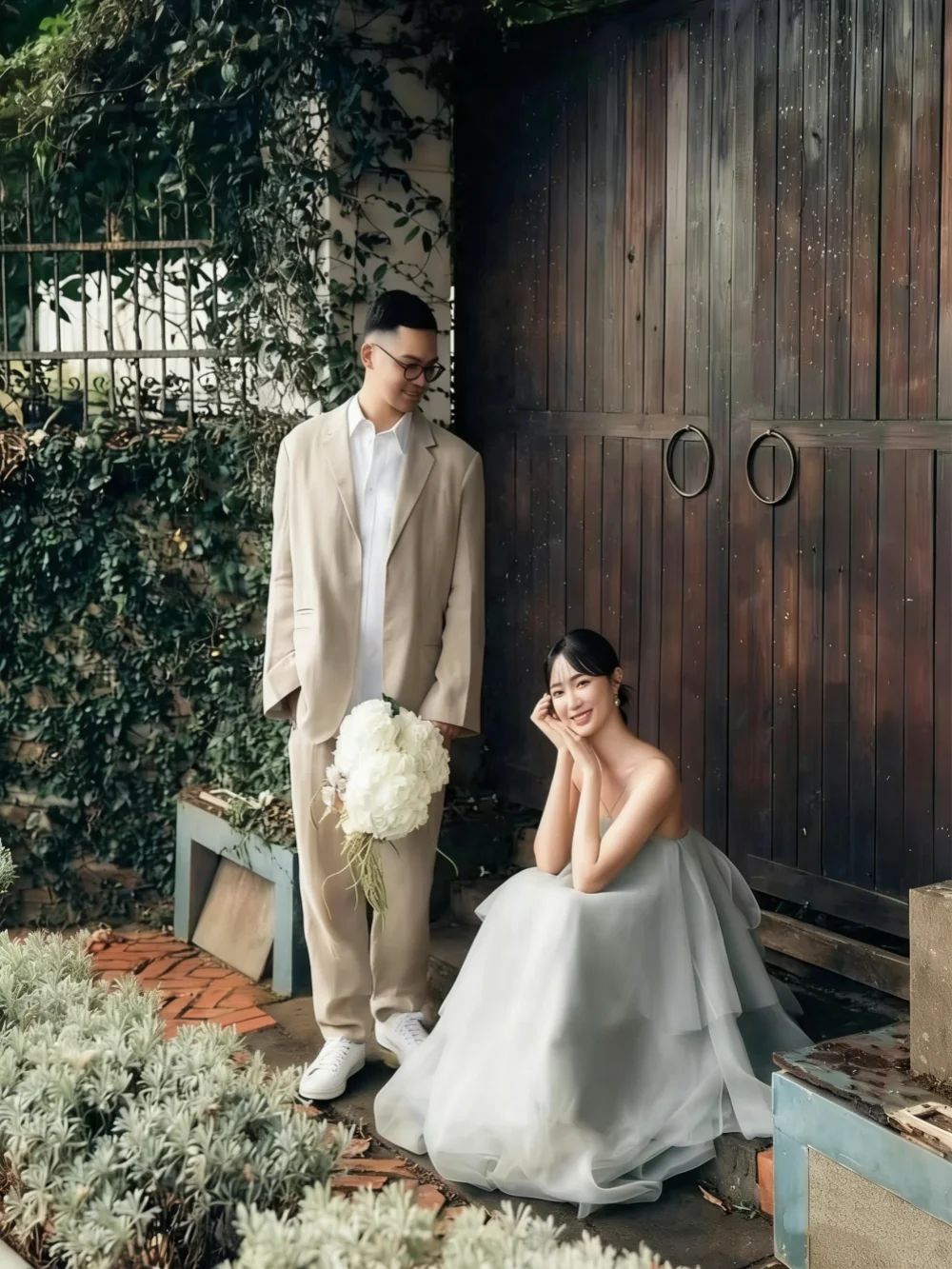 BOMP Einfache Neckholder Ärmellose Abendkleider Korea Hochzeit Fotoshooting Seide Organza Tiered Formales Partykleid Maßgeschneidert Neu