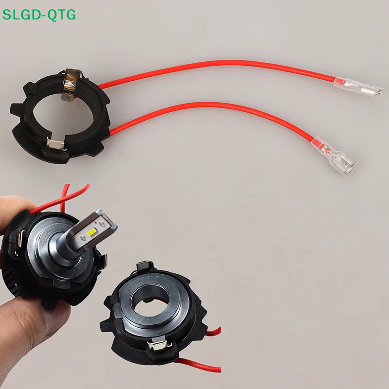 

New 2PCS For Plastic Lamp Base Headlight Accessories H7 LED Headlight Bulb Base Adapters Holders Retainers For Golf 5 MK5