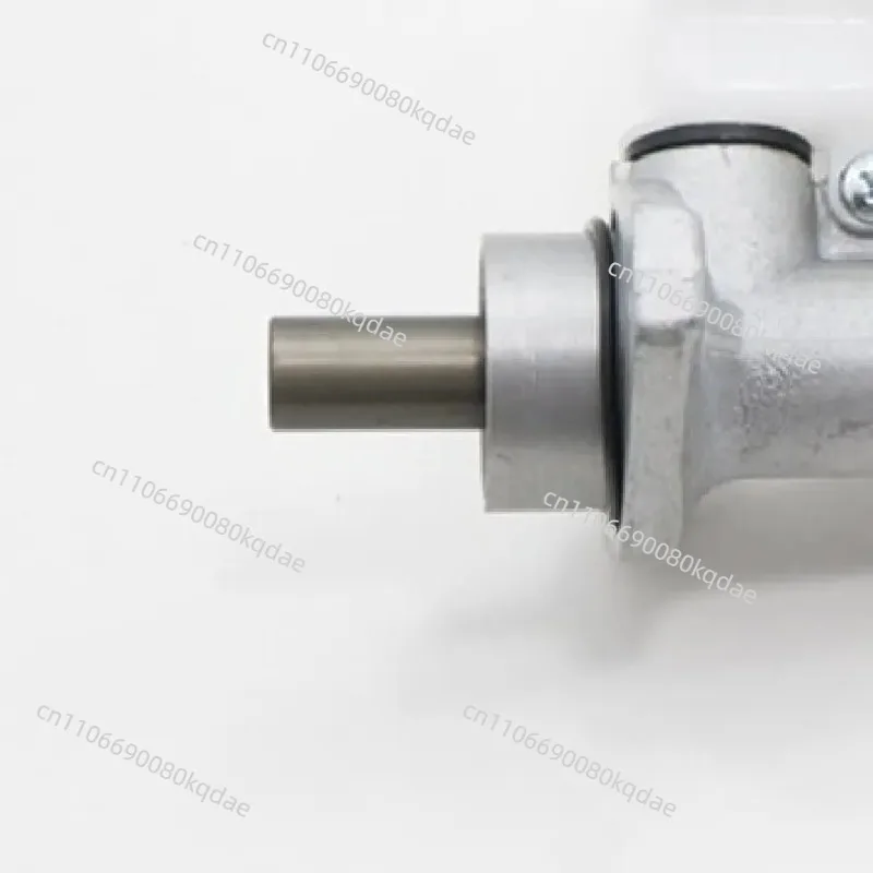 58510-1J100 58510-1J200 58510 1J100 58510 1J200 585101J100 585101J200 Suitable for HYUNDAI I20 brake master cylinders