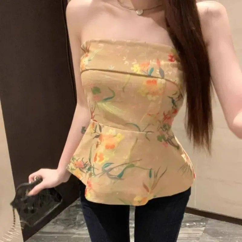 

Жаккардовый топ-труба во французском стиле ретро для женщин, летний новый стиль, утягивающий талию, короткий стиль, красивый топ без рукавов сзади