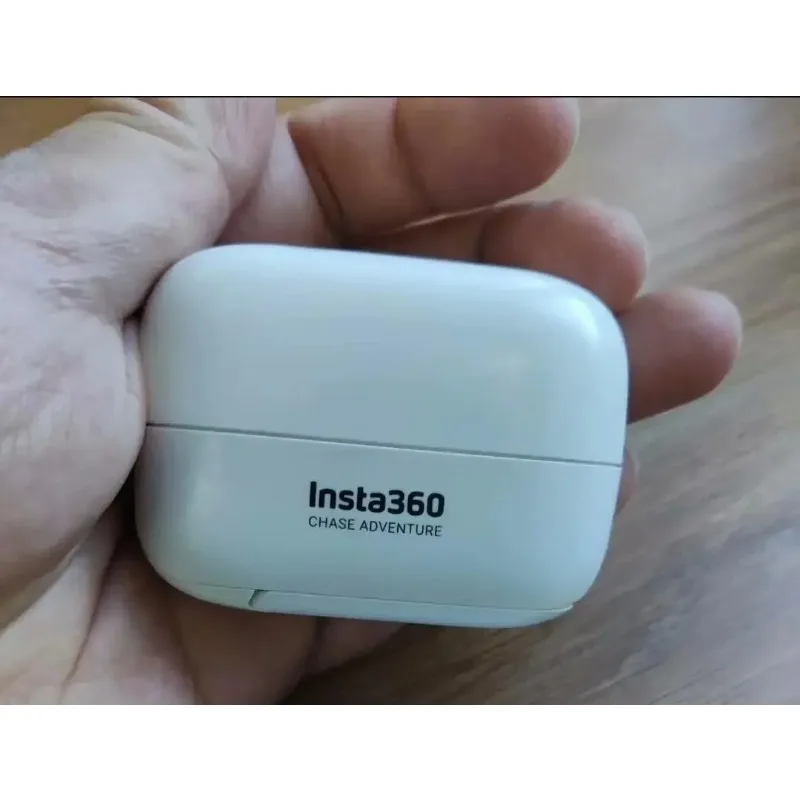 

Коробка insta360 go2
