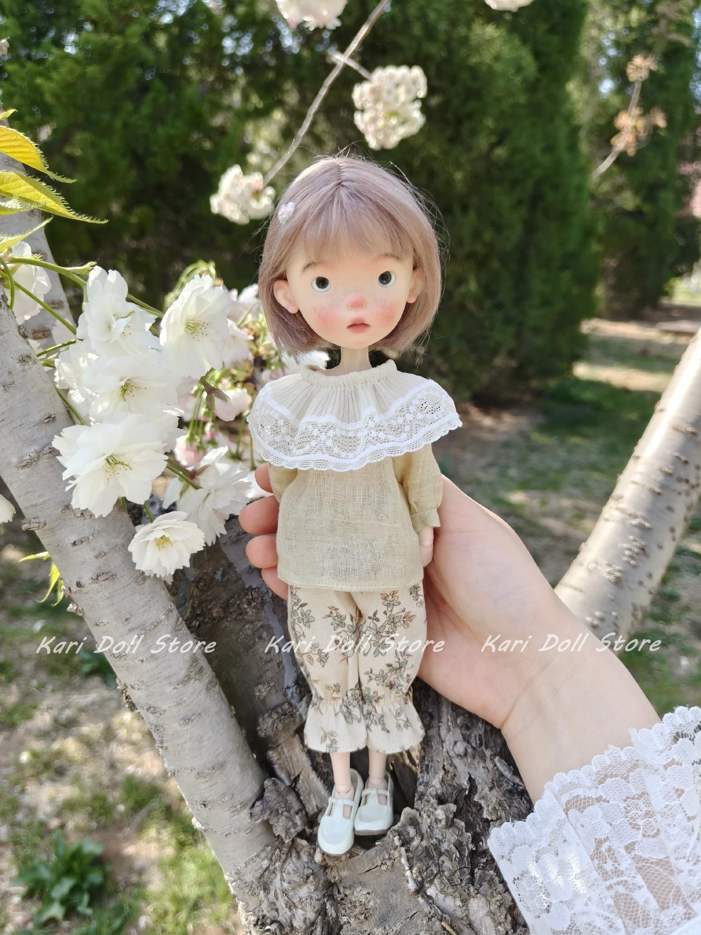 

Kari Doll Clothes and skirts 2025 Handmade Ramie Light Green top and pants for Landazz Landoudou Landazz ob24 ob22Doll