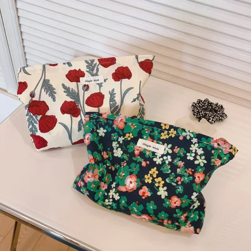 Cotton Ladies Travel Storage Lipstick Bag Retro Flower Women\'s Cosmetic Bags Cute Design Girls Pencil Case Makeup Bag Handbags