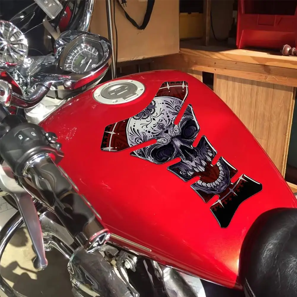 

Наклейка на топливный бак мотоцикла, накладка на бак, защита бензобака, наклейка в виде рыбьей кости, наклейка для SUZUKI Honda YAMAHA Haojue M4J7