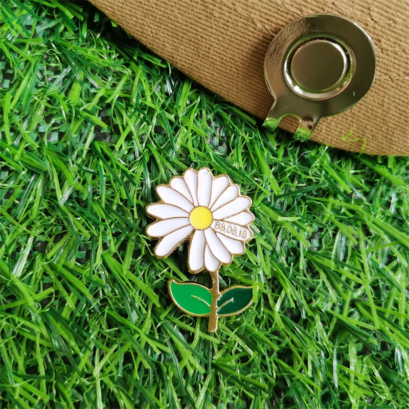 

Chrysanthemum Metal Golf Marker With Hat Clip