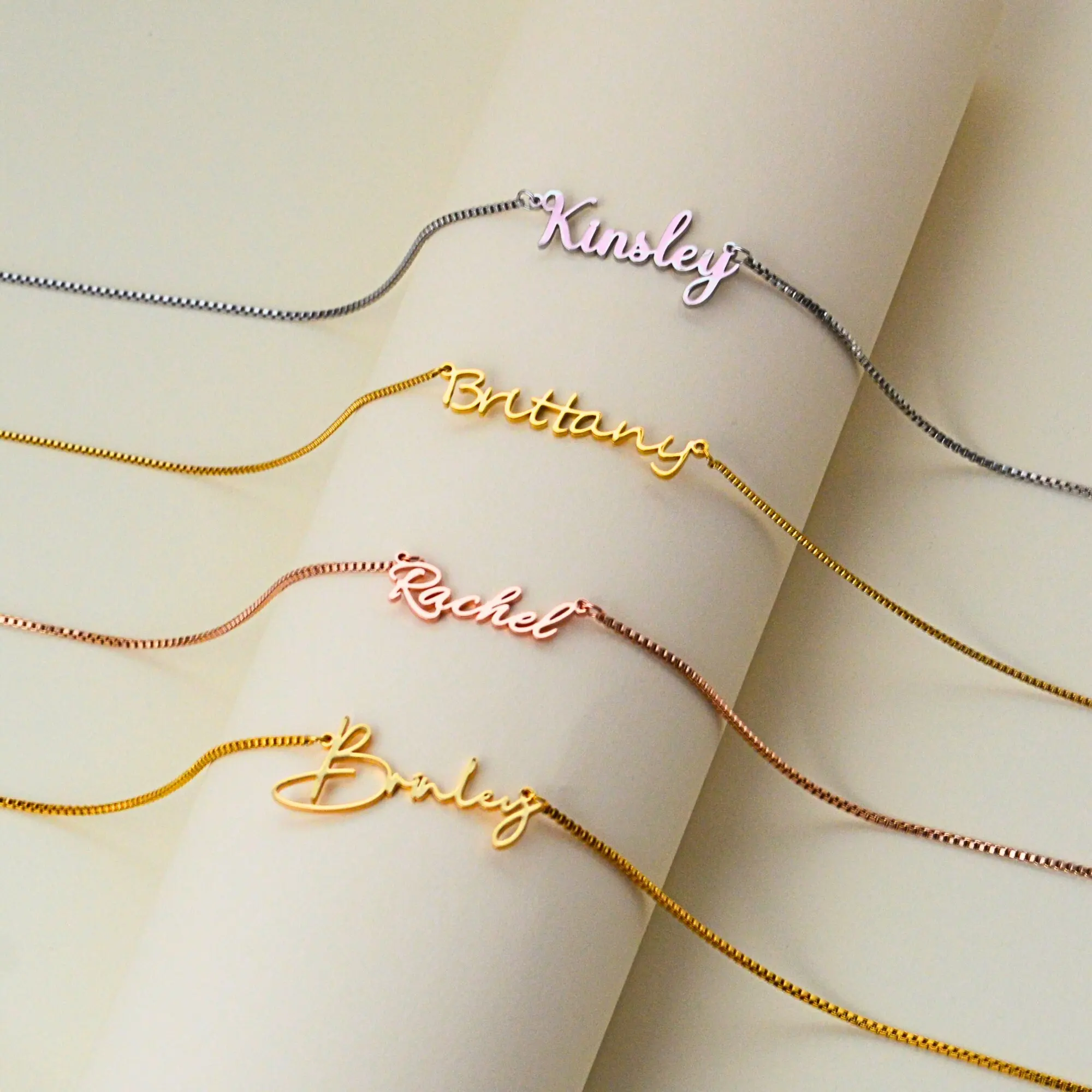 

Personalised Gold Name Necklace with Box Chain Custom Name Necklace Handmade Jewelry Personalised Birthday Gift for Her Mom