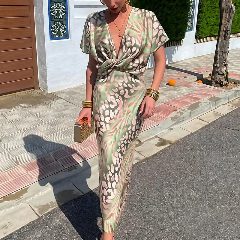 Fashionable Sexy V-neck Printed Knot Tight Women's Dress Spring 2026 Elegant Style Polyester Fabric Casual Scene