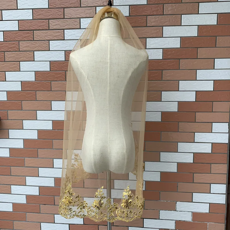 1 Tier Wedding Bridal Veil Comb Scallop Embroidered Sequin Lace Edge Fingertip Length Soft Tulle