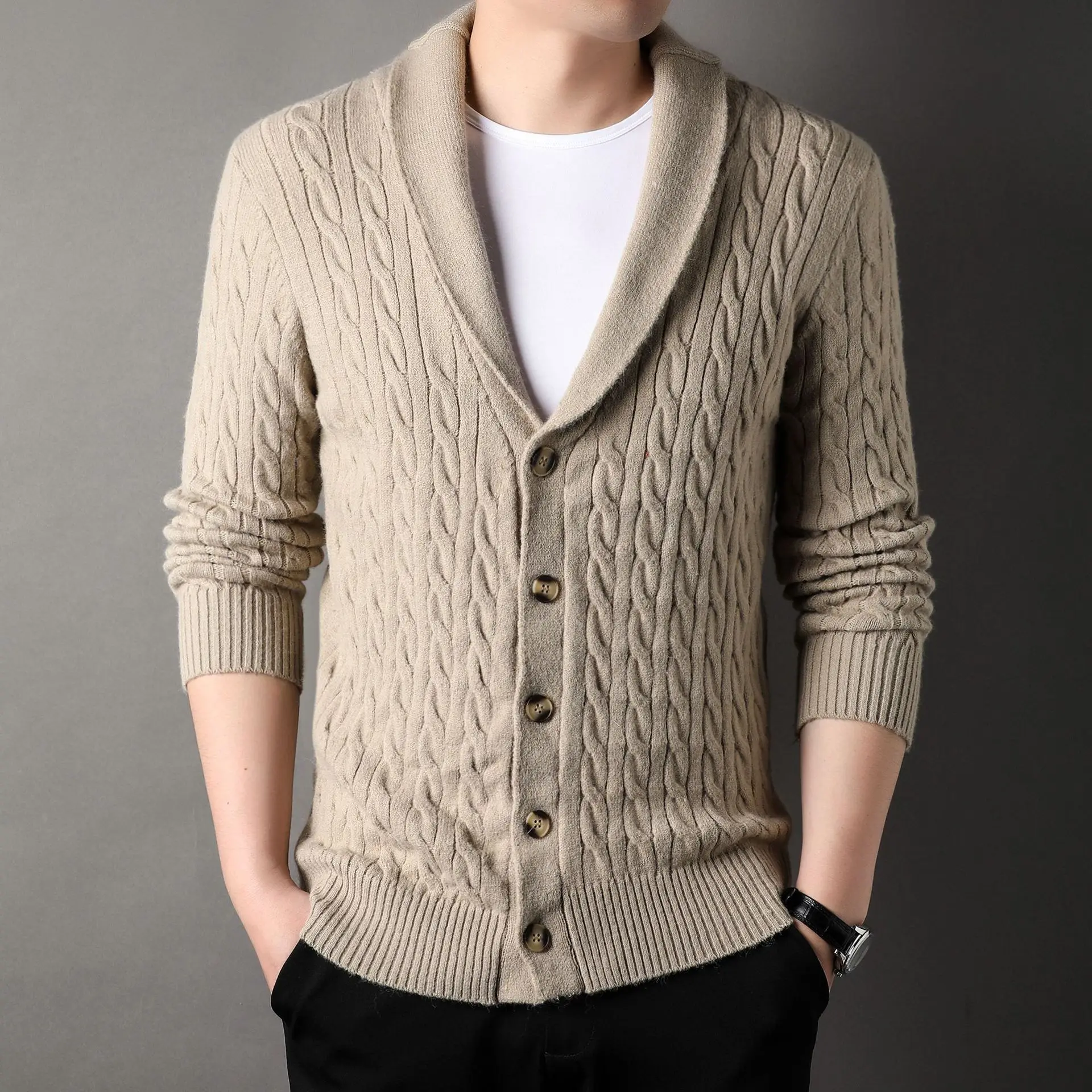 

2023 Men's New Woolen Diamond Thick Fashion Polo Collar Knitted Cardigan Autumn Versatile Casual Sweater