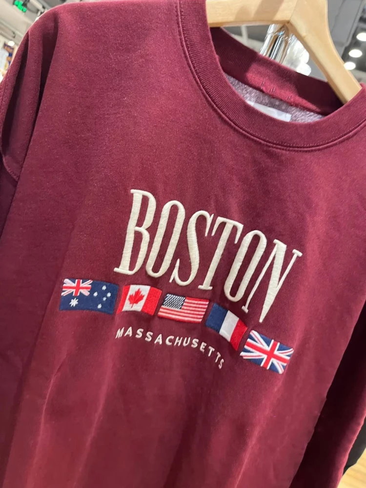 Casual Women Red Sweatshirts 2023 Fall Vintage O Neck Long Sleeves BOSTON And Flag Embroidery Sweaters Female Loose Pullovers