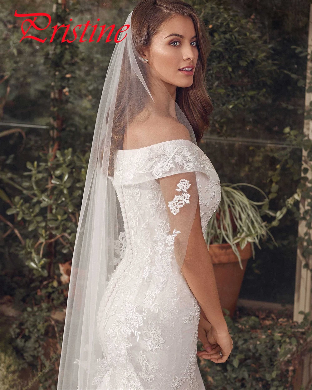 Aangepaste hoge kwaliteit witte tule trouwjurk prachtige strapless vestido de novia eenvoudige knoppen terug robe de mariée