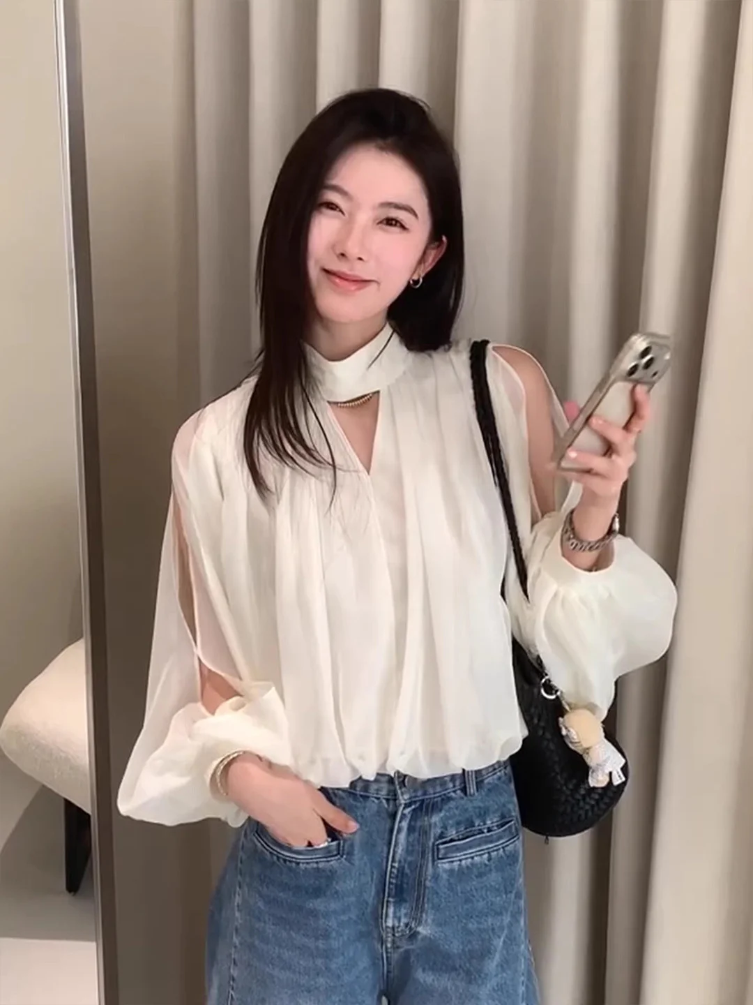 

Элегантная белая женская блузка с рукавами-фонариками, шифоновая, с открытыми плечами, в французском стиле, для ранней весны, с изысканным дизайном