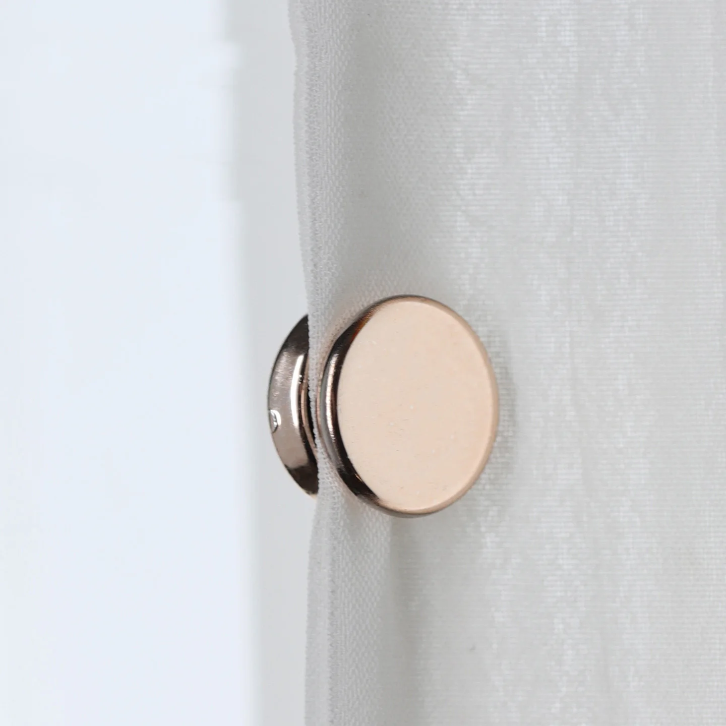 4/8Pairs Curtain Magnetic Button Detachable Curtain Fix Fastener Clip Prevent Light Adjustment Window Screen Close Magnet Buckle