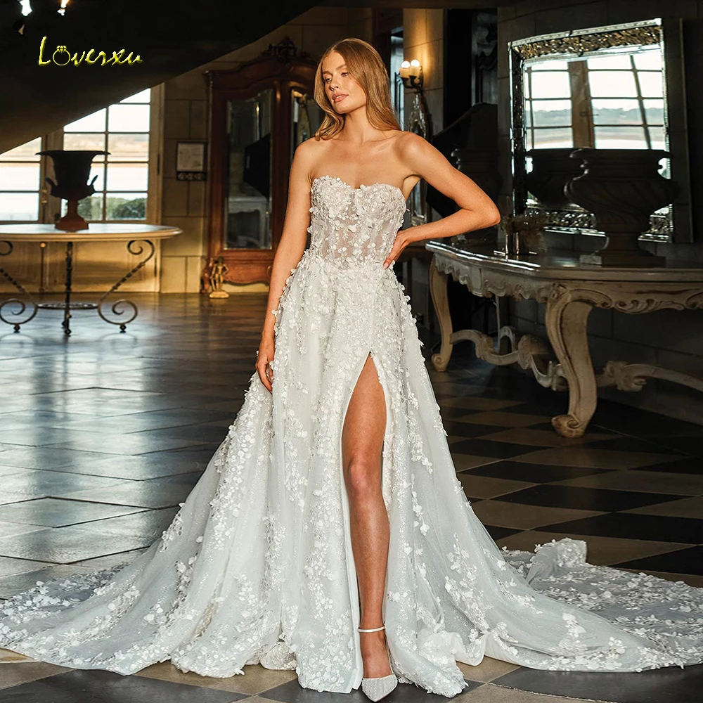 

Изысканное свадебное платье Loverxu А-силуэта без бретелек с разрезом, кружевной вышивкой и бисером, блестящее, на заказ