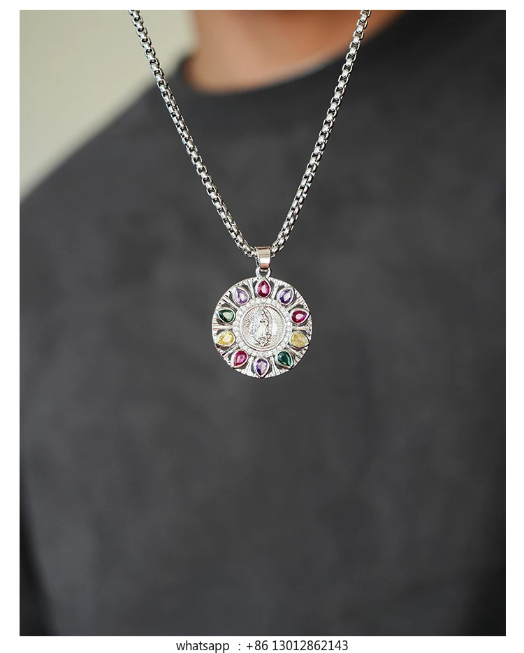 

Ожерелье с подвеской в стиле ретро, полностью инкрустированное древней монетой, легкая роскошь