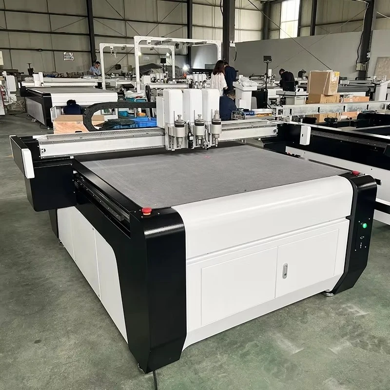 Pvc Board Honeycomb Paper Plates Corrugated Paper Cutting Machine Oscillating Knife Cutting Machine