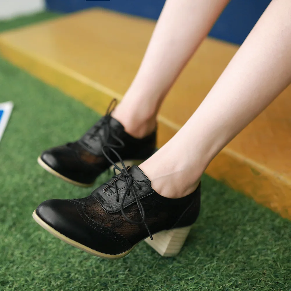 Big Size 43 Summer Vintage Lace Patchwork White Brogue Shoes Retro Black Square High Heels Pumps Lace-up Office Lady Daily Shoes_voghion.com
