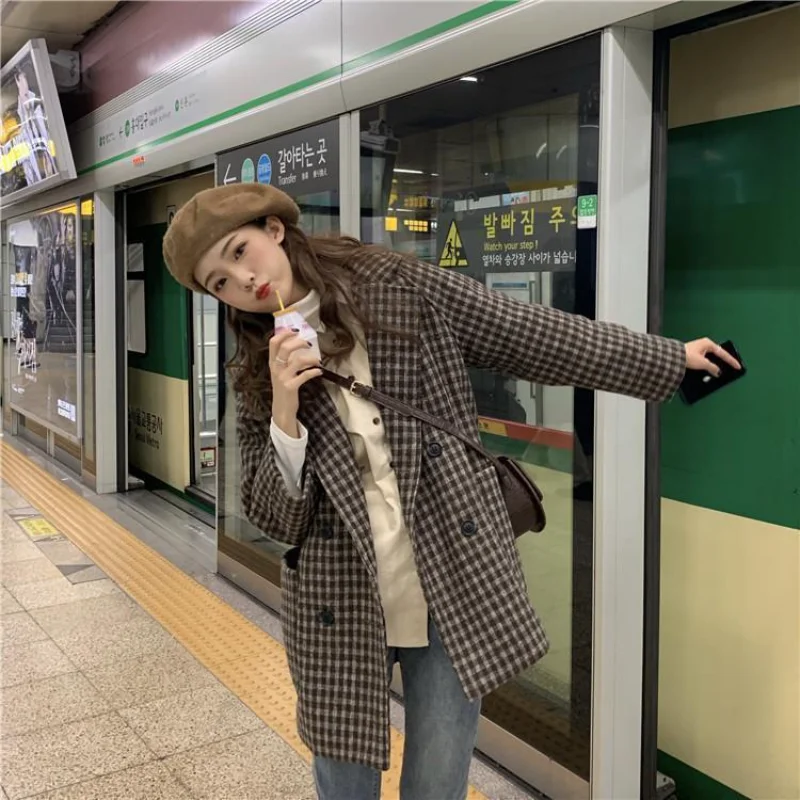 

Новая универсальная свободная клетчатая куртка из хлопка и твида для женщин