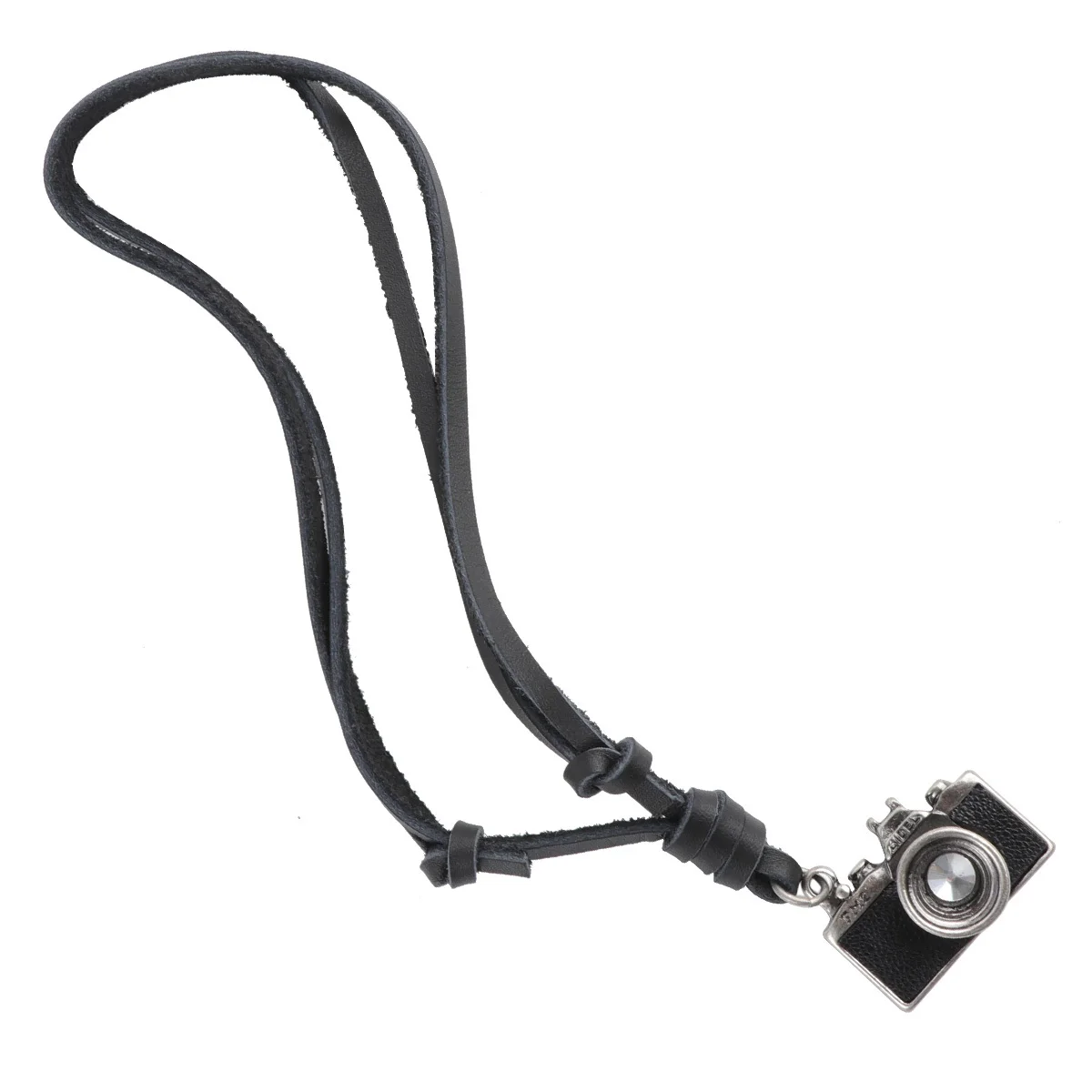 

Black Adjustable Necklace Vintage Camera Pendant Unisex High Wear Resistance Camera Necklace Fashionable Retro Style