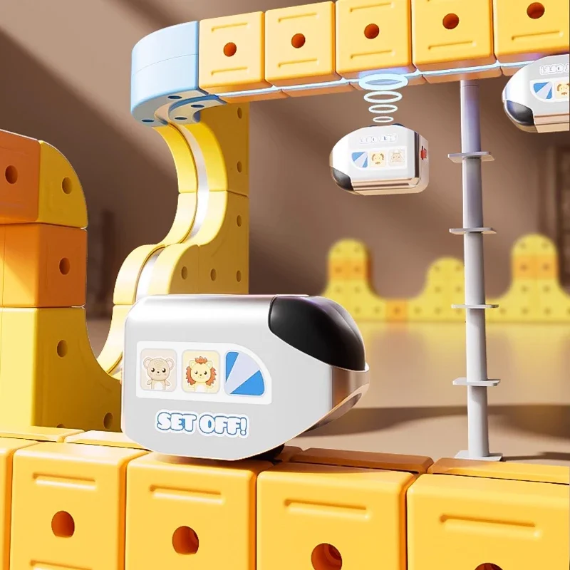 مجموعة مسارات السكك الحديدية الجديدة لسيارة سباق السيارات المغناطيسية والقطار الآلي لعبة المتاهة الجاذبية، هدية عيد الميلاد للأطفال #4