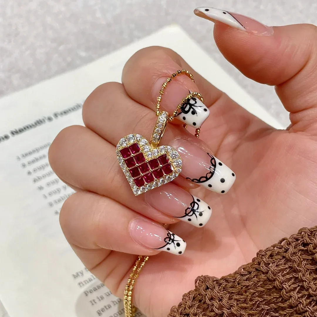 

French Style Retro Jewelry Heart-shaped Design Gold Color Pendant Necklaces with Red Zircon Fashionable Cute Girl Accessories