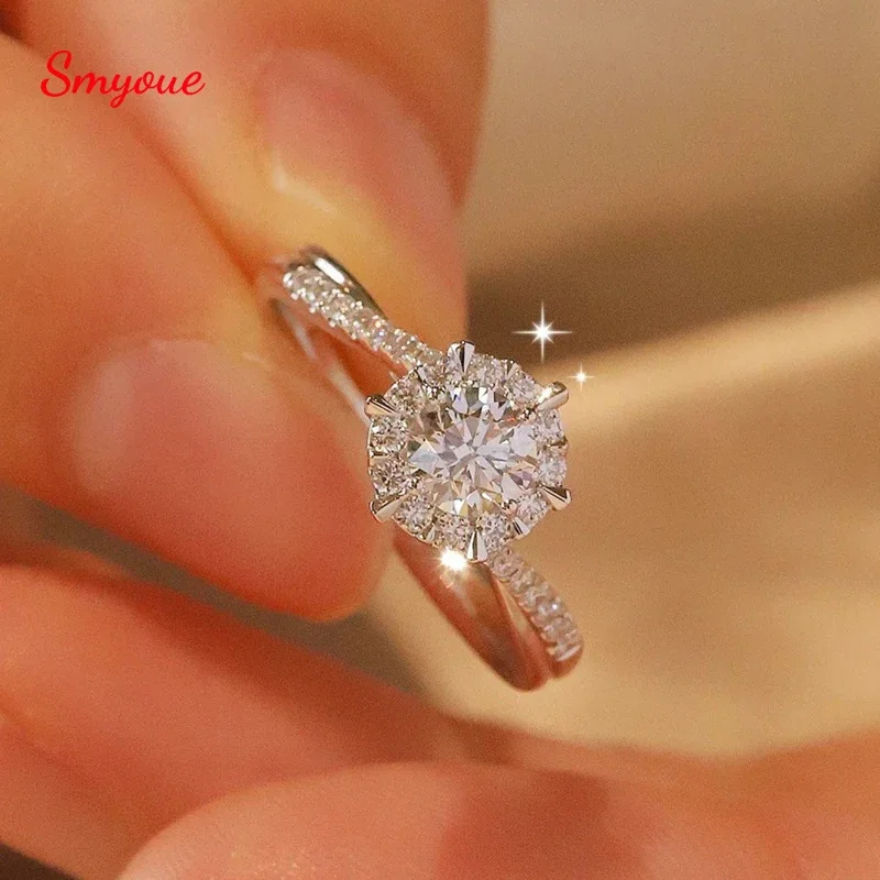 Smyoue 0.5/1/2CT Certified Moissanite Engagement Rings for Women Sparkling Lab Diamond Ring Jewelry Luxury S925 Sterling Silver